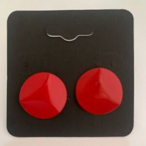 Vintage-Style red button stud metallic earrings
